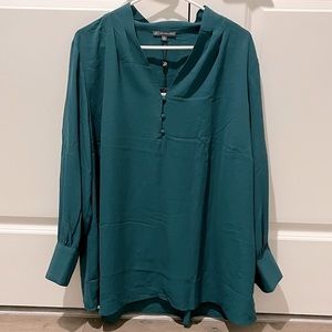 NWT Adrianna Papell Women’s Blouse. Size XL